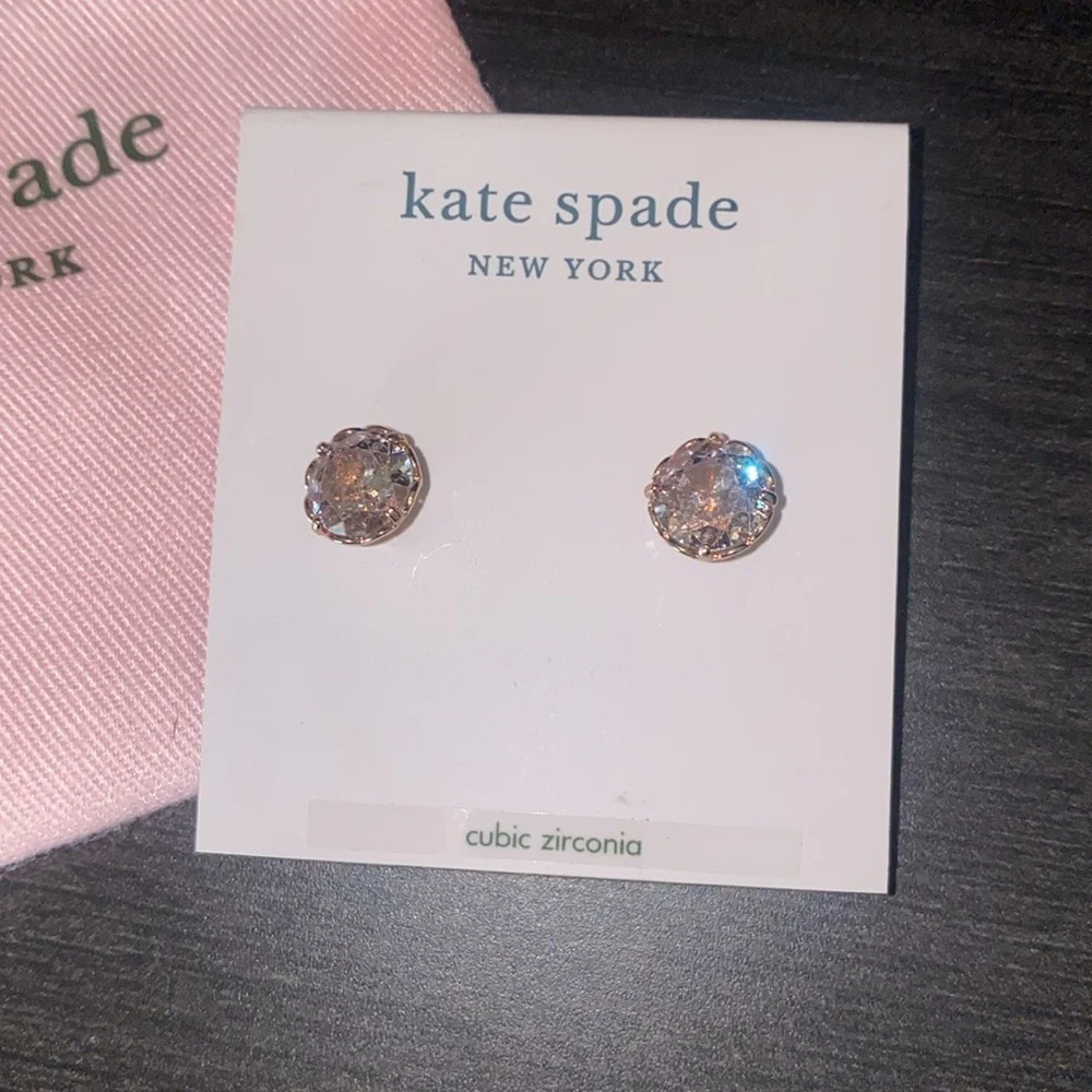 🛍️Brand new Kate Spade GOLD Cubic zirconia earrings! - Picture 2 of 5
